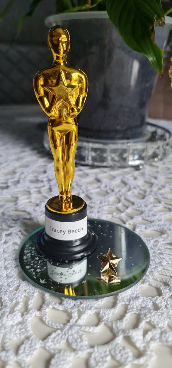 tbeech0304's tweet photo. Very grateful to have been nominated and awarded colleague of the month 🙏 https://t.co/pCqJWCMZmP