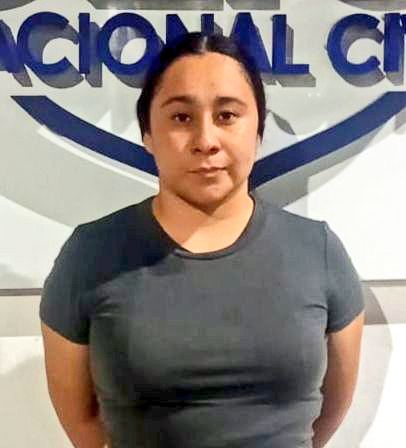 Diario El Salvador on Twitter: "#DePaís La @PNCSV capturó a Estefany