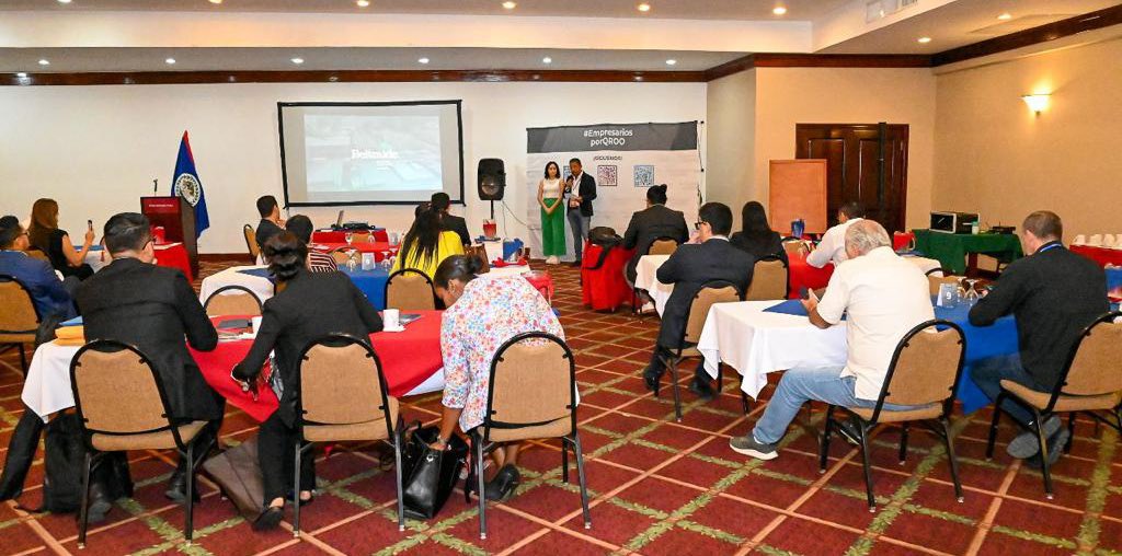 deborahAngulo's tweet image. Participamos en el exitoso 1st Bel-Mex Business Conference en Belice City. Empresari@s y autoridades sostuvimos rondas de negocios para fortalecer relaciones comerciales y turisticas de #Mexico y #Belice @Empresariospor1 @SEDEQROO @Turismo__OPB  #WyndhamChetumal #Chetumal #QRoo