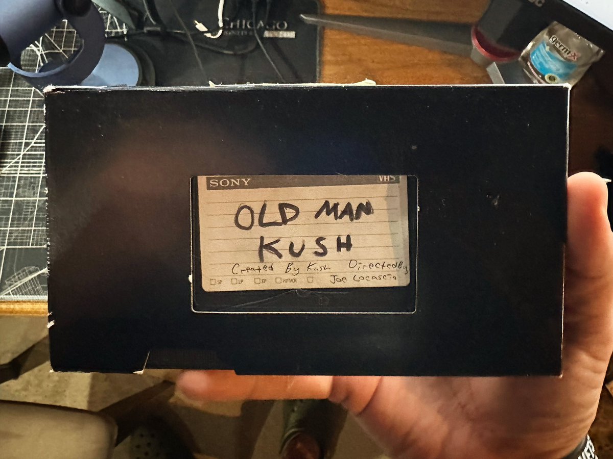 GOATAlert_'s tweet photo. Found this gem today in an old box!😍🐐🚨🎥
Looking forward to getting this converted over to MP4! Let’s go!!!!! #Circa2001 #5thgrademovies #HannumBears https://t.co/Ivl2TWVuhi