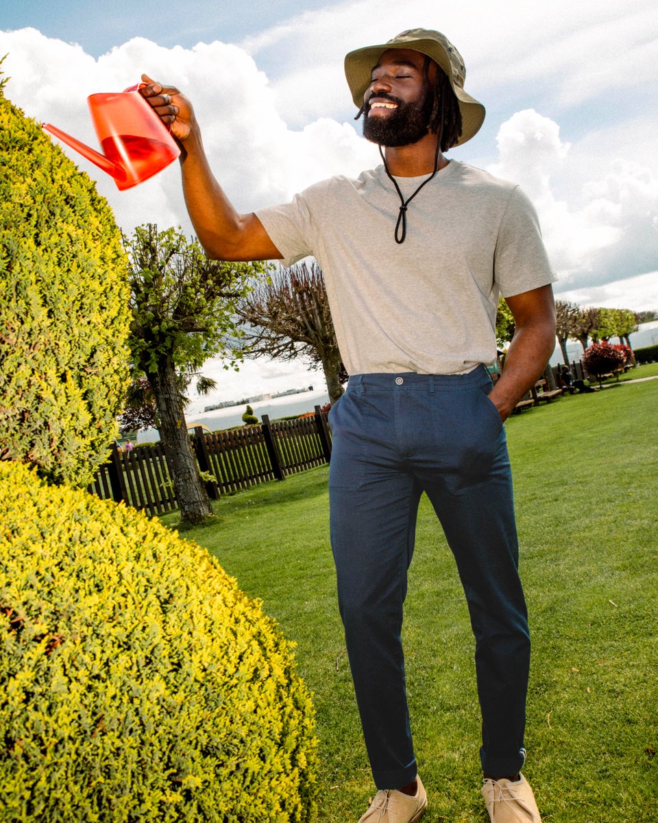 Les nouveautés de l'été 🔥Les températures montent d’un cran et les siestes ensoleillées deviennent une priorité ☀️. On se met au vert, on investit le jardin sous tous ses angles. Les couleurs sont plus vives et les matières plus légères. bit.ly/Lookbook-summer ☀️