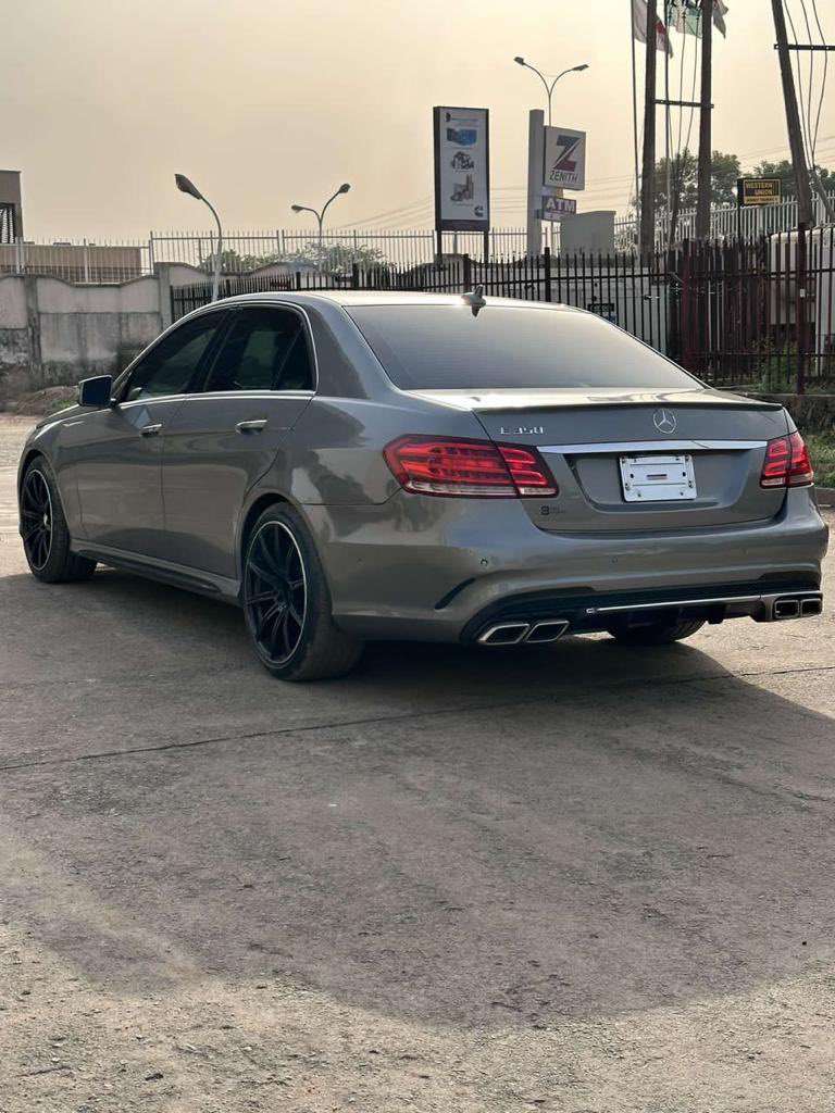 Automall_ng's tweet image. Mercedes Benz E350 2014 model 
Duty: paid 
Price:9.7m
Location: Abuja 
#NNPC #godwin #Emefiele #fuelsubsidy 
@__yellows @aisha_shugaba @zabeenarh @el_uthmaan @KRE360 @AM_Saleeem @Mvnaaa___ @BashirAhmaad @moderate_ustaz @KawuGarba