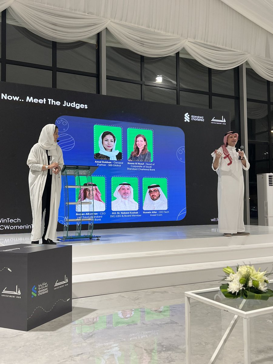 HusseinAttar's tweet image. بدأ فعالية عرض الشركات الناشئة من مسرعة الاعمال للسيدات في التقنية المنظمة من قبل @Falak_Hub والمدعومة من @StanChart و @MonshaatSA تفاصيل المسرعة wit.falak.sa ونبدأ بكلمة تشجيعية مع @nkoshak #WinTech #SCWomeninTech