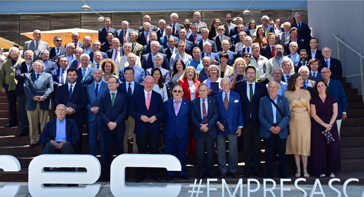 📣La CEC celebra su #45Aniversario destacando el modelo de #DiálogoSocial como motor de la provincia
La confederación reconoce a más de 70 personas vinculadas con las asociaciones empresariales  de Cádiz
👉Accede a la info y galería de imágenes👇
ow.ly/QXUz50OzTKi