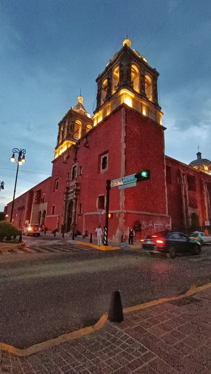Salamanca #méxico

#SalamancaGuanajuato #SalamancaGto  #loves_guanajuato   #capturamexico #Guanajuato_mx #Guanajuateando
instagram.com/p/Cs372pcuJR5/…