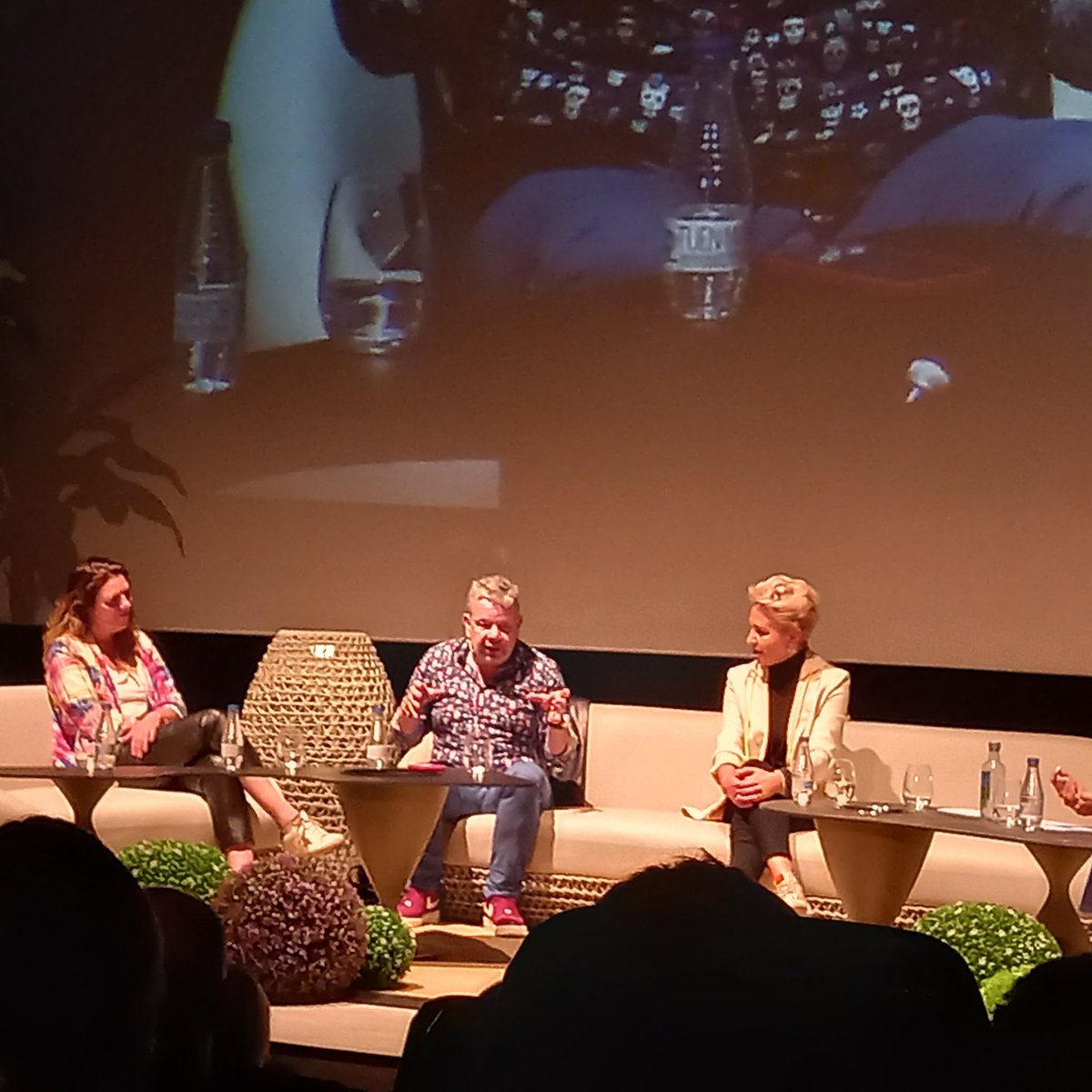 Mañana productiva: claves de sostenibilidad. 
<a href="/mariaritter_gr/">Maria Ritter</a> <a href="/susidiazchef/">Susi Díaz</a> <a href="/albertochicote/">Alberto Chicote</a>