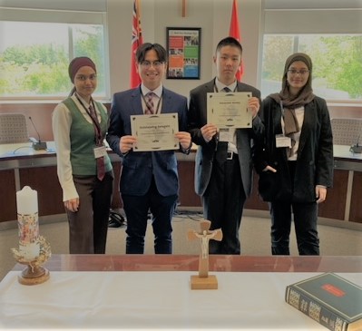 FMMtweets's tweet photo. CONGRATS to the @FMMtweets team who participated in the UNYCA XV Mock Delegation. Gr12 S, JackyC won an Outstanding Delegate Award and Gr9 S, CodyL won an Hon. Delegate Award. Congrats also goes out to Gr12 Ss NusaybahH & HidayahM. #FMMMagic for the win 👏
@ycdsb @robinsonwek3 https://t.co/YUYAET9ziY