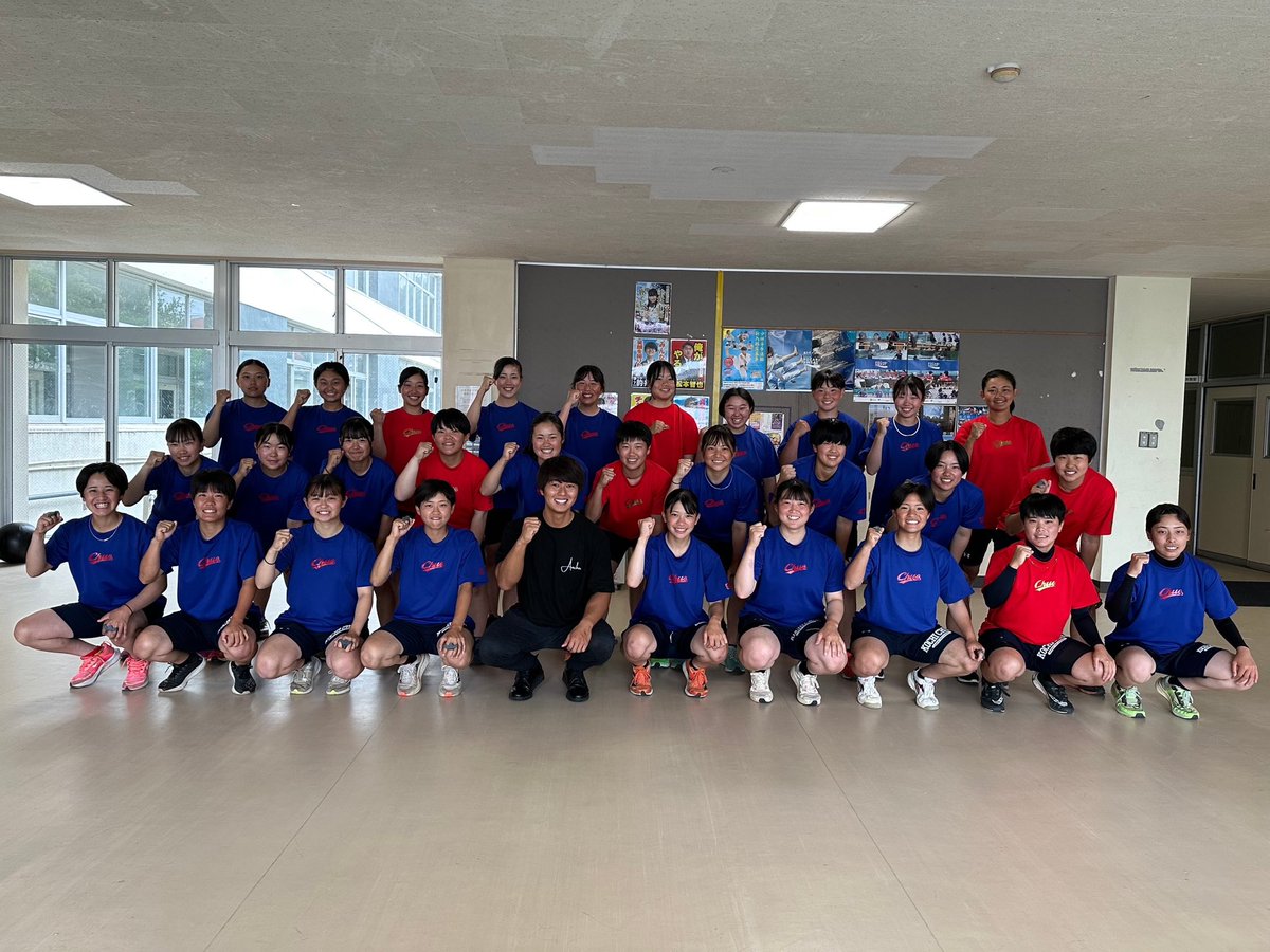 chuo_girisbbc's tweet photo. 【伝え方講座】
本日は、日本一マッチなアナウンサーの雫石さんに来ていただき、伝え方やコミュニケーションについてお話しをしていただきました。

今日の学びをこれからに活かしていけらば、目標に近づく確率が上がるでしょう。

ありがとうございました。 https://t.co/YSPHcXzvUT