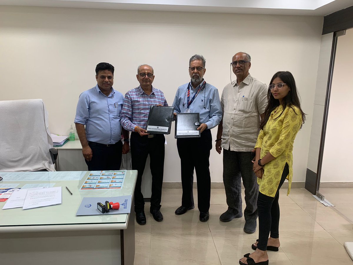 AAI_Official's tweet image. #AAI recently signed an agreement with Dholera International Airport Company Limited #DIACL to provide CNS-ATM facilities and services at the New Greenfield International Airport in #Dholera.