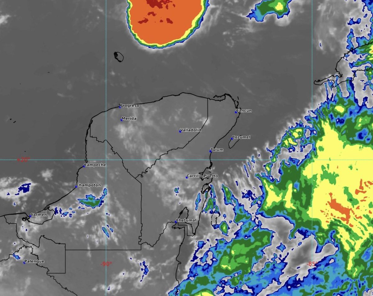 SPC_Solidaridad's tweet photo. #TiempoEnSolidaridad | ⛈️ Domina cielo medio nublado durante la mañana, incrementándose los nublados con lluvias y chubascos dispersos acompañado de fuerte actividad eléctrica durante la tarde y noche. Vientos débiles a moderados del Este y Sureste de 10 a 15 kph. https://t.co/CwivaBwPQM