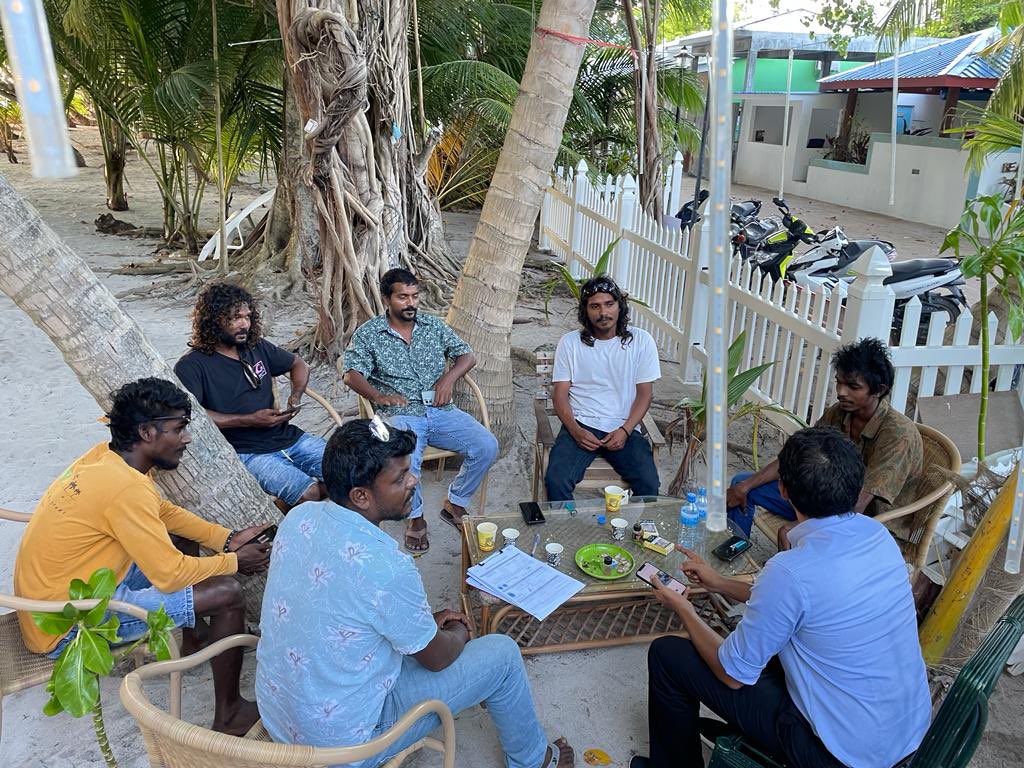 waddey_'s tweet photo. އުކުޅަސް 💙

އަޅުގަނޑުމެންގެ އެންމެ ބޮޑު އުއްމީދަކީ އަމިއް��ަ އިސްނެގުމުގައި އައިސް ގުޅެމުންދާ ޒުވާނުން 

#WeTheDemocrats https://t.co/9AVqyn3lLO