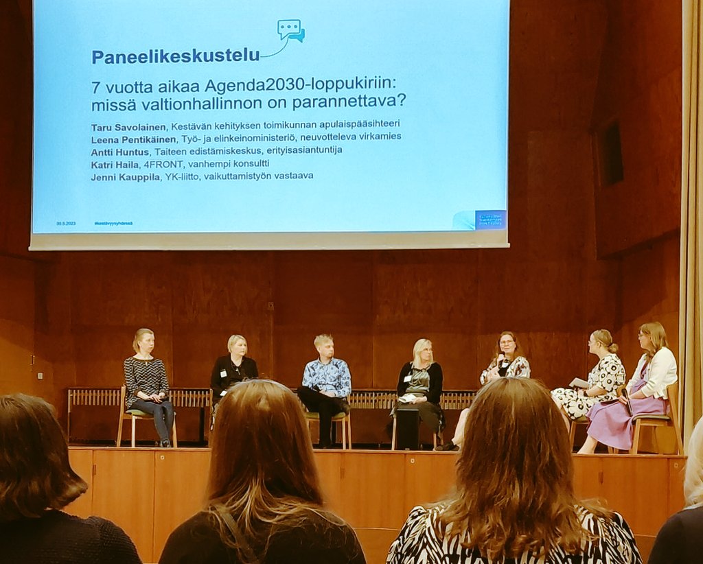 Tämä 👉🏼 "Kestävä kehitys pitäisi ajatella investointina, ei kuluna." -Katri Haila.
Kiitos hienosta kestävyysseminaarista <a href="/Valtiokonttori/">Valtiokonttori</a> <a href="/NettaJakola/">Netta Jakola</a> <a href="/katrikanerva/">Katri Kanerva</a> 🌻