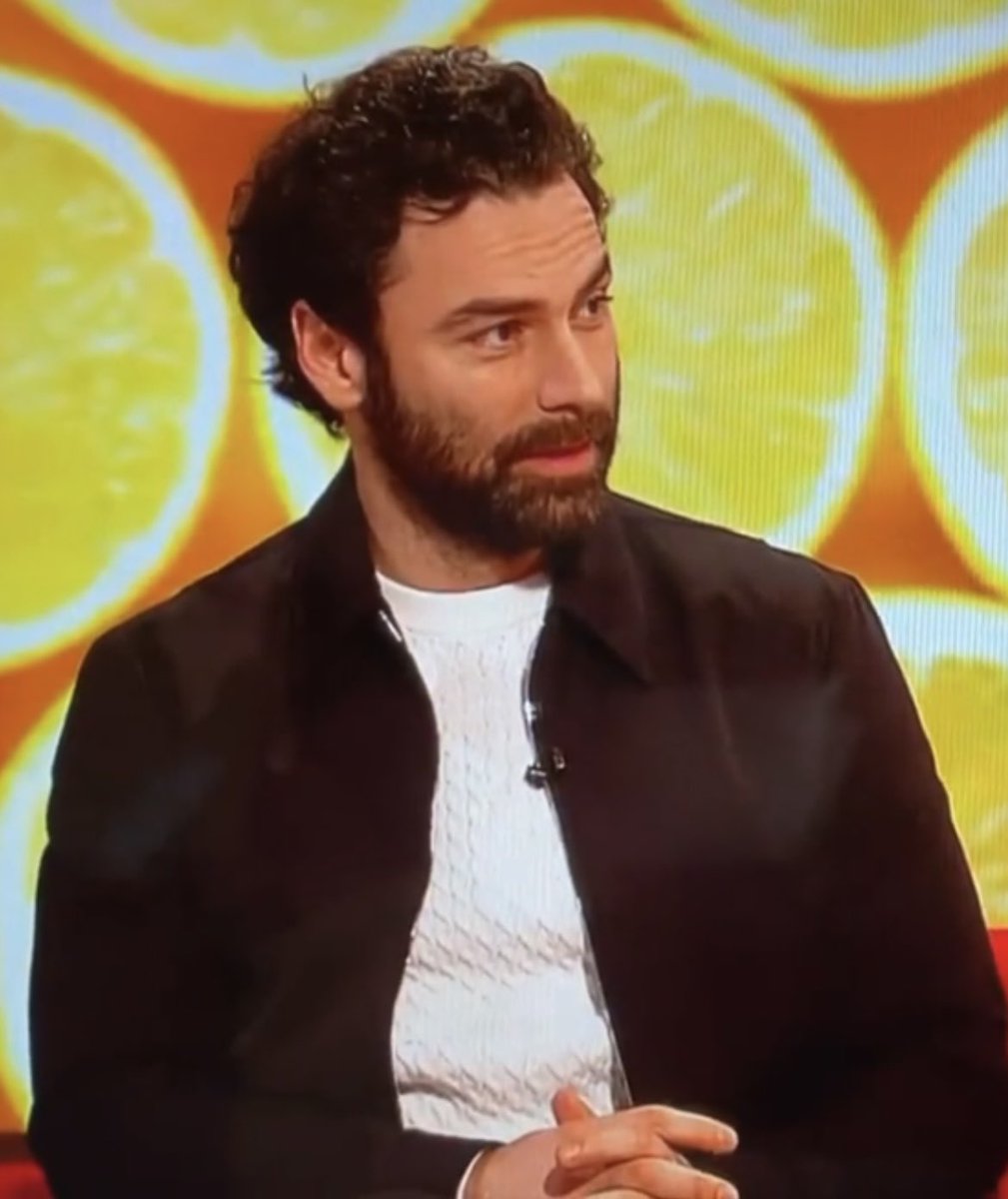 I hope it’s a delightful #TurnerTuesday for everyone. Have a good one. #AidanTurner #AidanCrew 💛