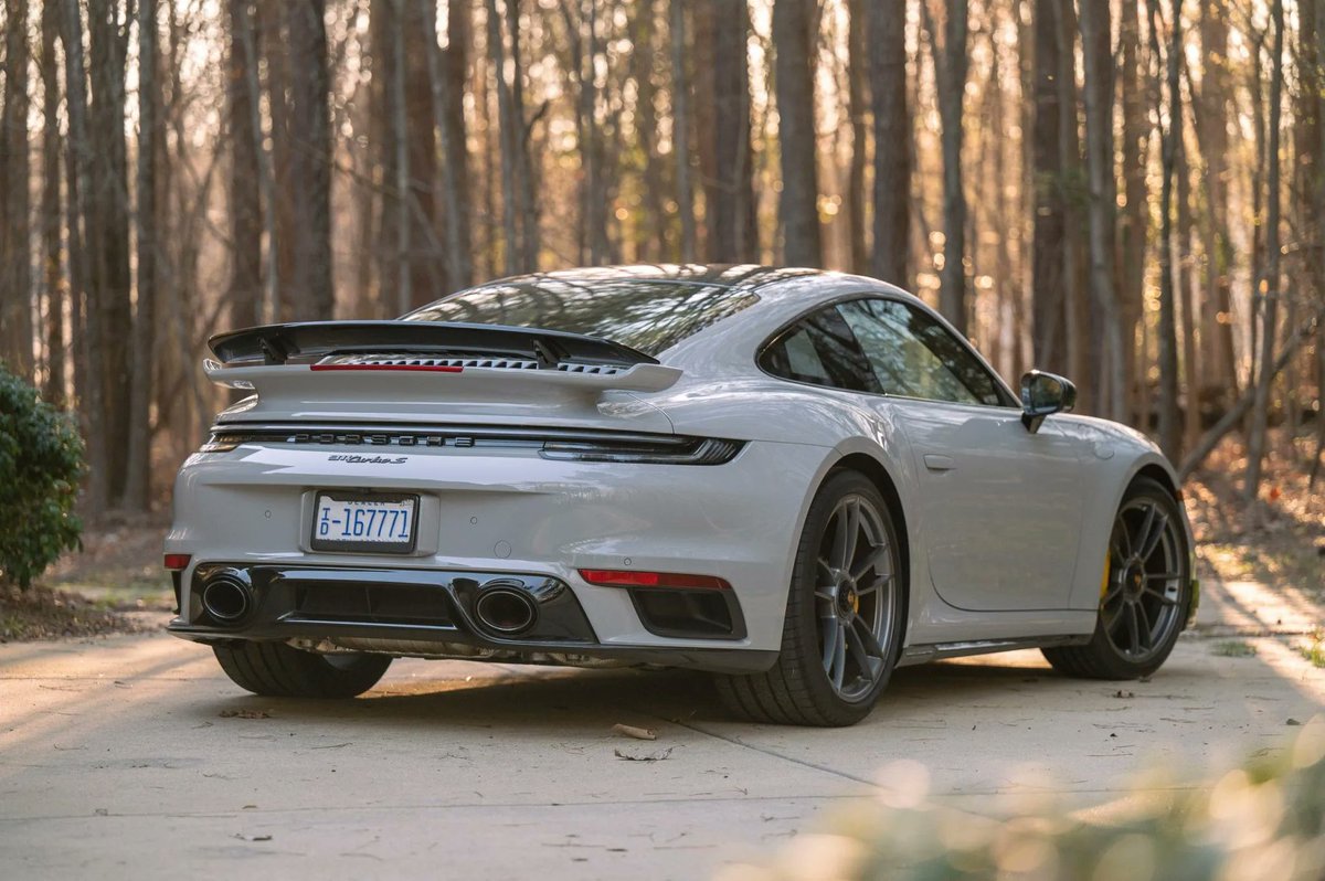 Porsche 911 Turbo S.