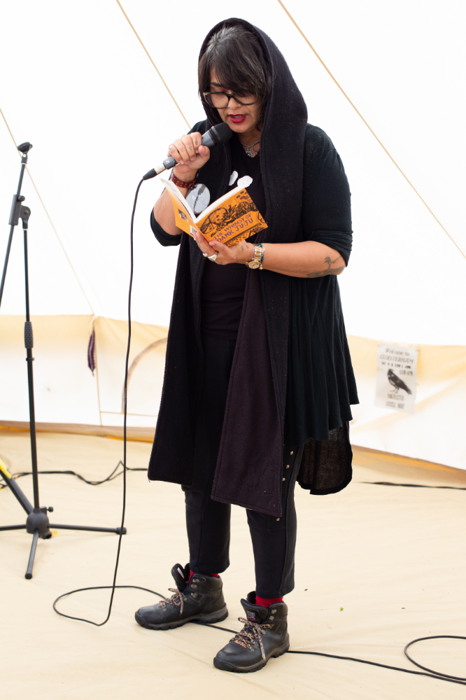 Medway River Lit today

4-6pm, poetry workshop

7-9pm, poetry performances

6.30 - 8.30 writing workshop 

For more information visit: medwayriverlit.co.uk/wednesday7june

(Poets photographed by Nikki Price at Welcome to Cloisterham last year)