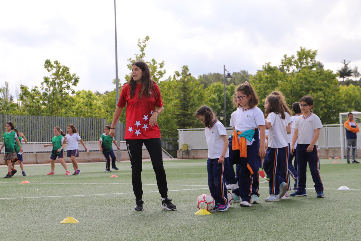 🚺 Con <a href="/gemaprieto_10/">Gema Prieto Arenas</a> como embajadora de la RFFM y principal aliada, el <a href="/GSDcdeportivo/">Club Deportivo GSD</a> anima a las niñas a formar parte de su sección de fútbol y  crear equipos femeninos para la próxima temporada