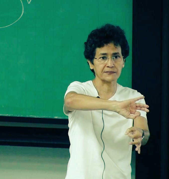 CESEG_USB's tweet image. Con una brillante carrera académica,  innumerables galardones tanto nacionales como internacionales, Anamaría Font es egresada #CumLaude de @CELFUSB de @campusb, Ph.D de UTexas-Austin y profesora jubilada de  la @UCV_Noticias.

#USBve
#UCV
#WomenInSTEM