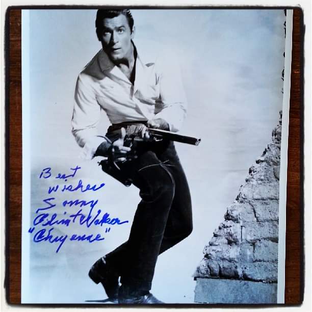 Remembering Norman Eugene "Clint" Walker on his Birthday! RIP Big Man!
He would have turned 96 today! 
May 30, 1927
#cheyennebodie #tvwesterns
#1950s