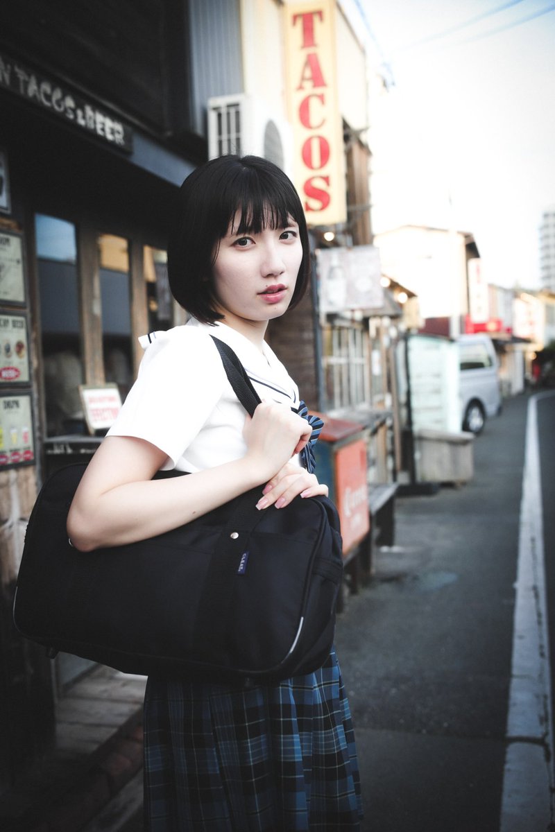 gomatk's tweet photo. 5.21 リク撮
model: ろりー🧸さん④
@WsPl05 

昭和レトロ感。😅

#ろりー撮
#ホンモノ制服
#豊橋市
#駅裏
#タムロン35mm
#161cm
#ごまろり
#ゴマ活 https://t.co/6zECmxNhNt