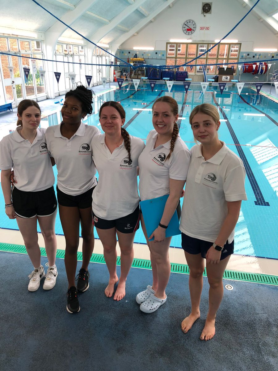 Our teachers all ready for the first day of the May Swim Intensive 💦🏊🏻‍♂️

s4swimschool.uk
