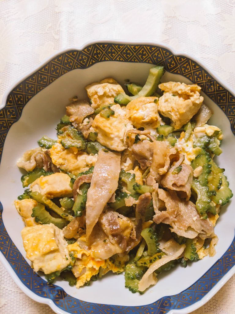最近作ったズボラ飯🍳
・ダイエットチャンプルー
・沼レシピ無敵ゅうり🥒
・ヘルシーキッシュ🍲
ローカロリーで美味 (๑´ڡ`๑)  