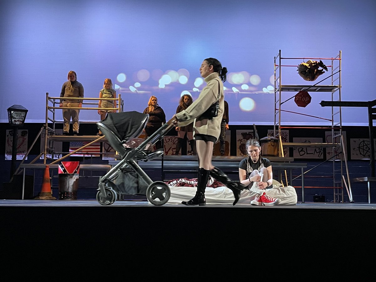 Congratulations to the fantastic cast of American Idiot <a href="/NPTCGroup/">Grŵp Colegau NPTC Group of Colleges</a> Newtown College. Amazing performances <a href="/Hafren_Newtown/">The Hafren Theatre</a> 👏