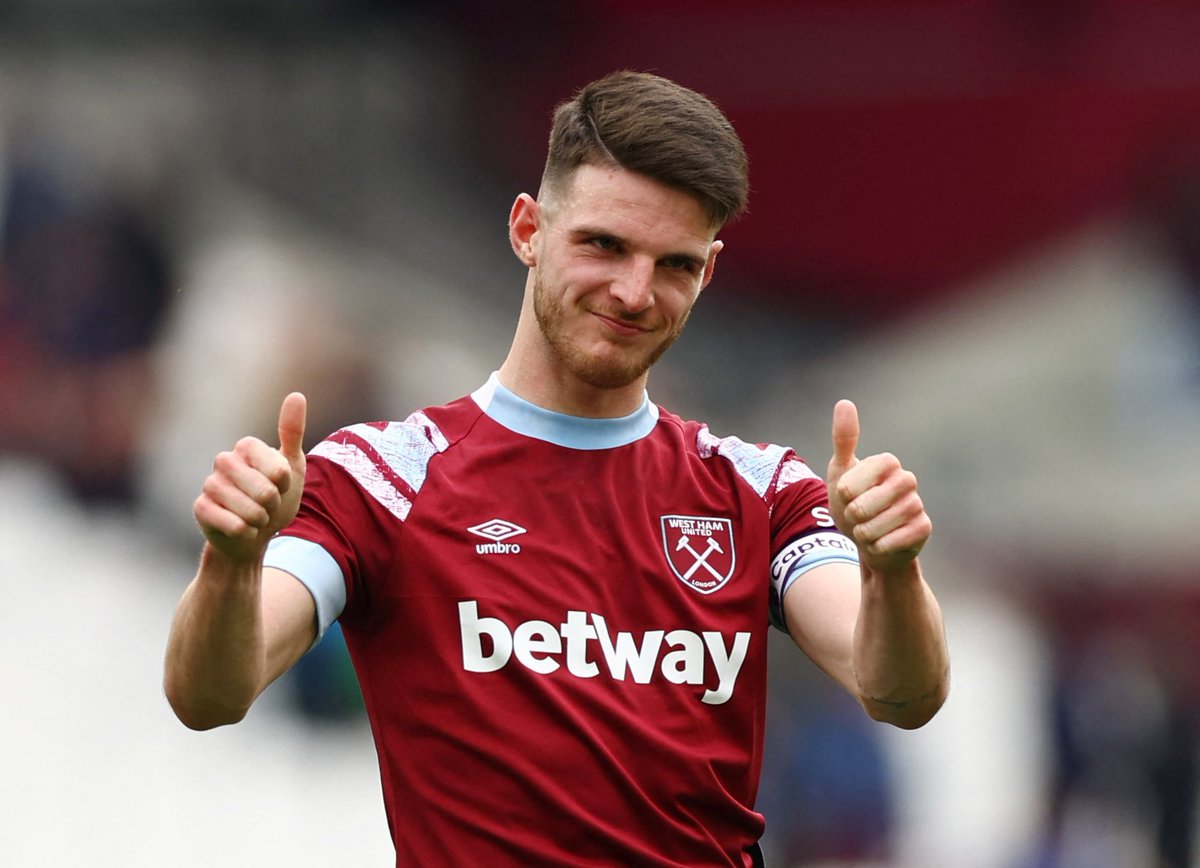 Interceptions:

1. Declan Rice: 92
2. Moisés Caicedo: 86
3. Idrissa Gueye: 56
4. Cheick Doucouré: 56
5. James Ward-Prowse: 55