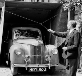 In the '50s and '60s, some motorists bought a folding #garage to cover and protect their #vehicle alongside their house. #vintagecars #oldcars #vintageads #cargarage