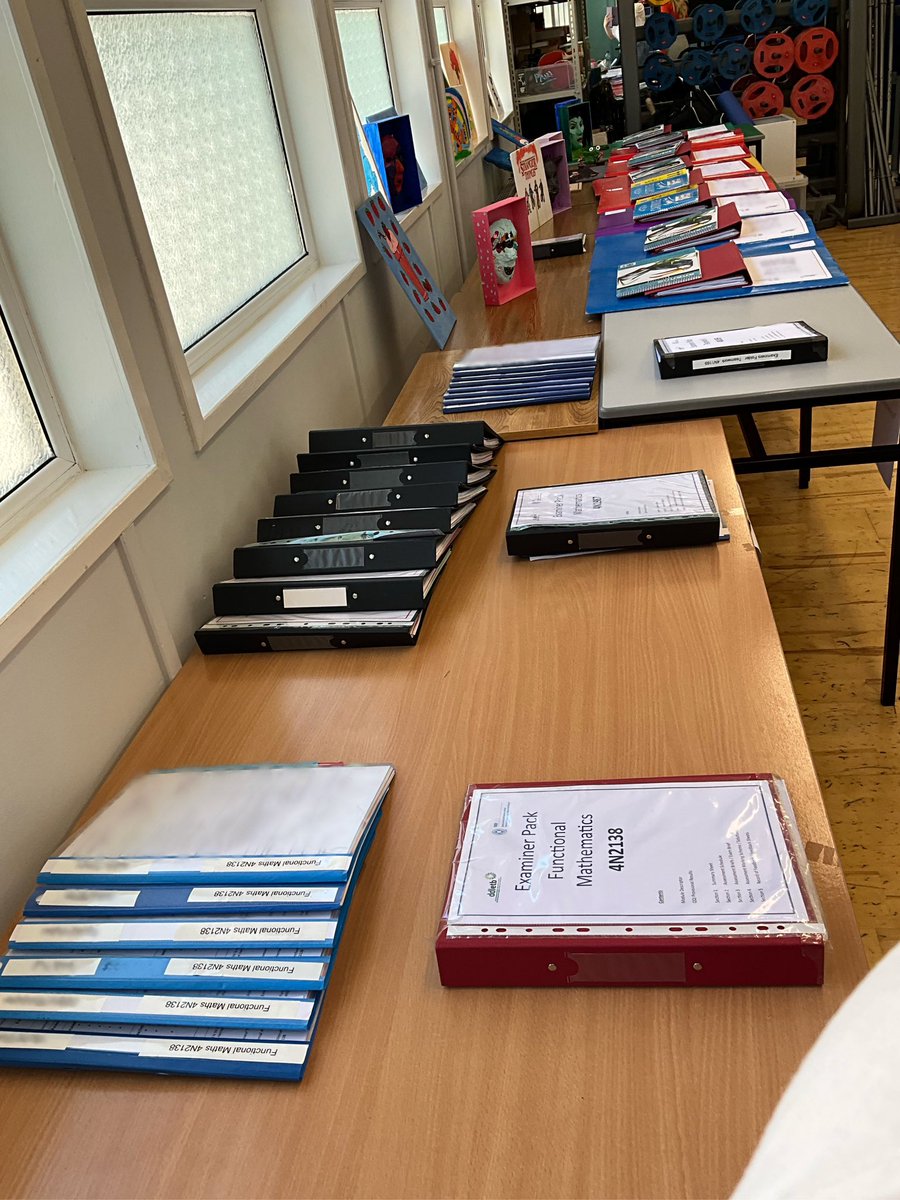 dcbracecentre's tweet photo. Congratulations to all our learners who presented their portfolios for verification π₯³ They have submitted amazing work and we wish them all the best in the future!
#youthreach #youth #ddletb #teamddletb #education #ireland #dublin #school #nationallearningnetwork #thisisfet #qqi https://t.co/Rq1iBqmzE8