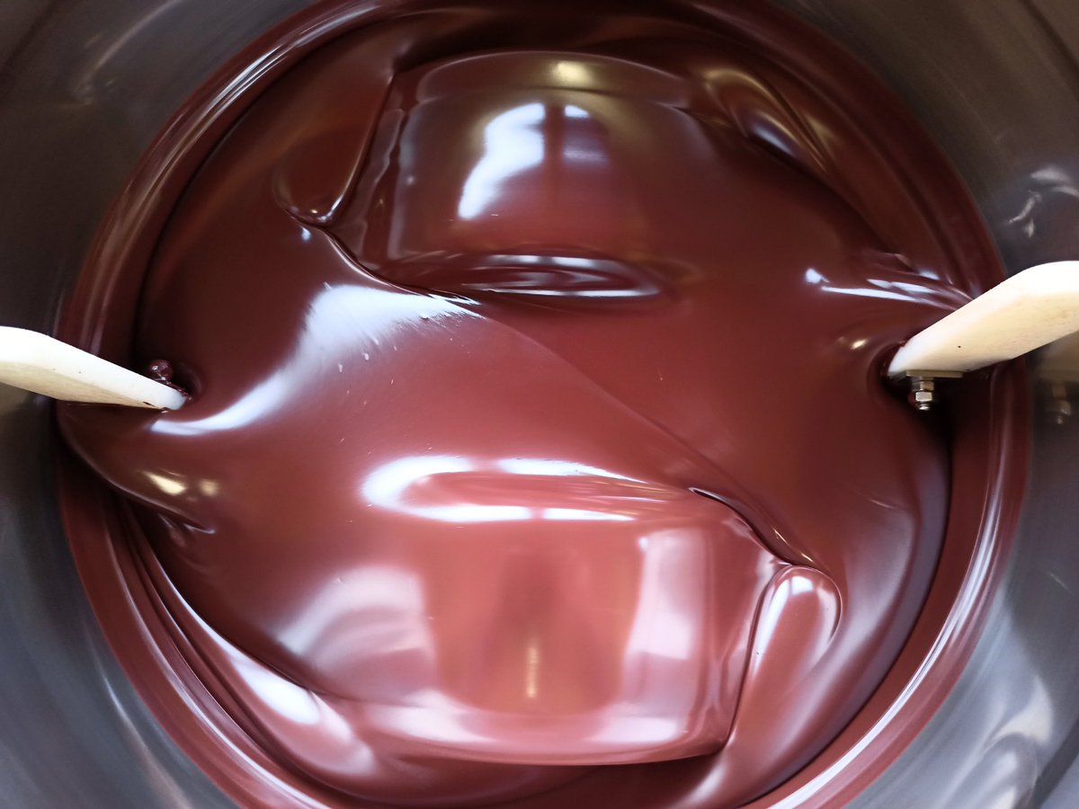 Bank holiday is over so it's straight back to the grind here at J.Cocoa Cabin!
-
#JCocoa #BeanToBar #ChocolateMaker #Chocolate #SingleOriginChocolate #ZeroWaste #Recyclable #Brighton #BrightonFood #BrightonFoodies #BrightonChocolate #SmallBusinessUK #SussexFood #SussexFoodies