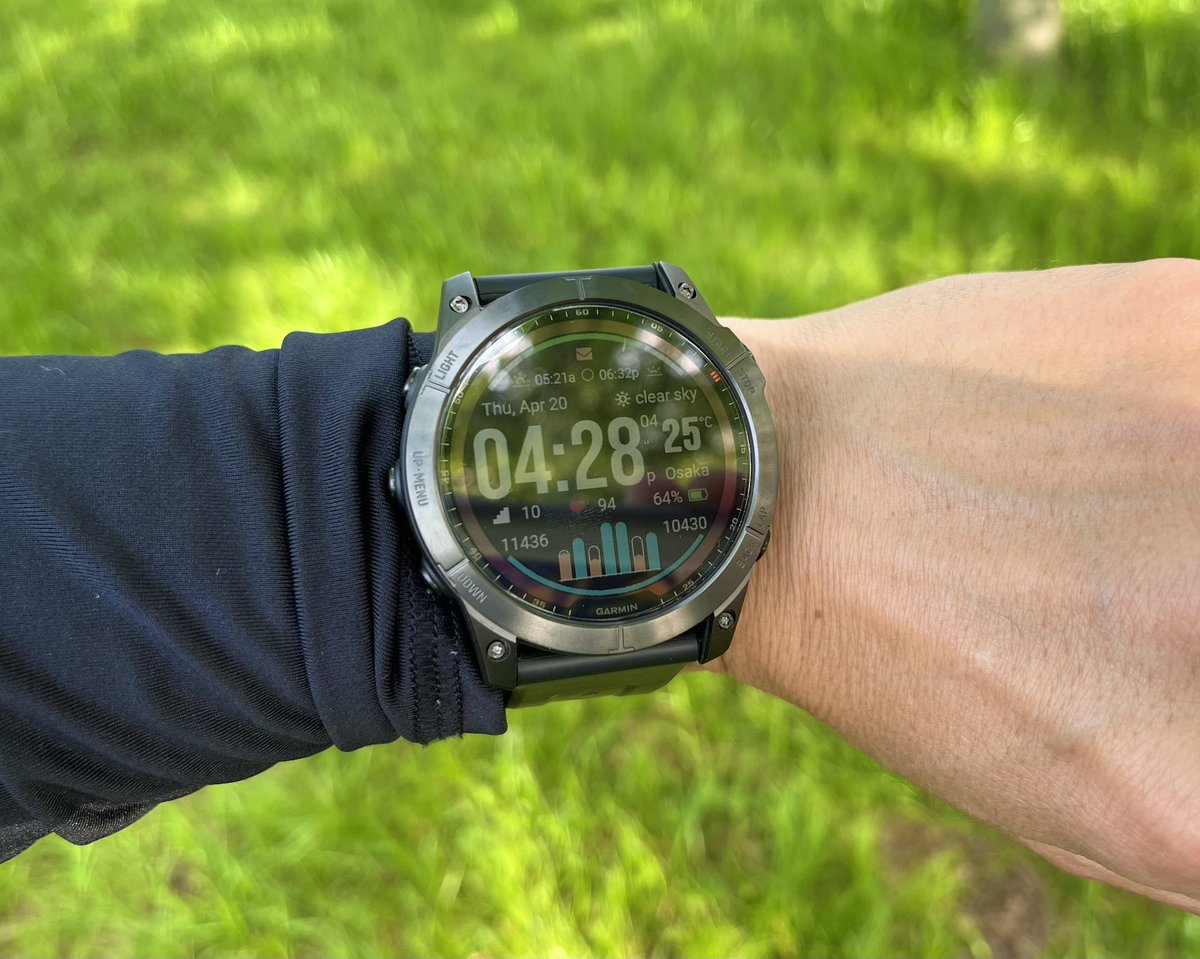 greenonestar03's tweet photo. 最近、GARMINウォッチを使って、トレーニングをしています✨
その中の指標である V02Max【最大酸素摂取量】
これは、毎日ハイペースのランニングを増やしていけば上がってきます!
ちなみに、トップアスリートは、80~90の数値だそうです💦
#GARMIN #ランニング #トレーニング #V02Max #ゴルフ https://t.co/zQJXeWQESD