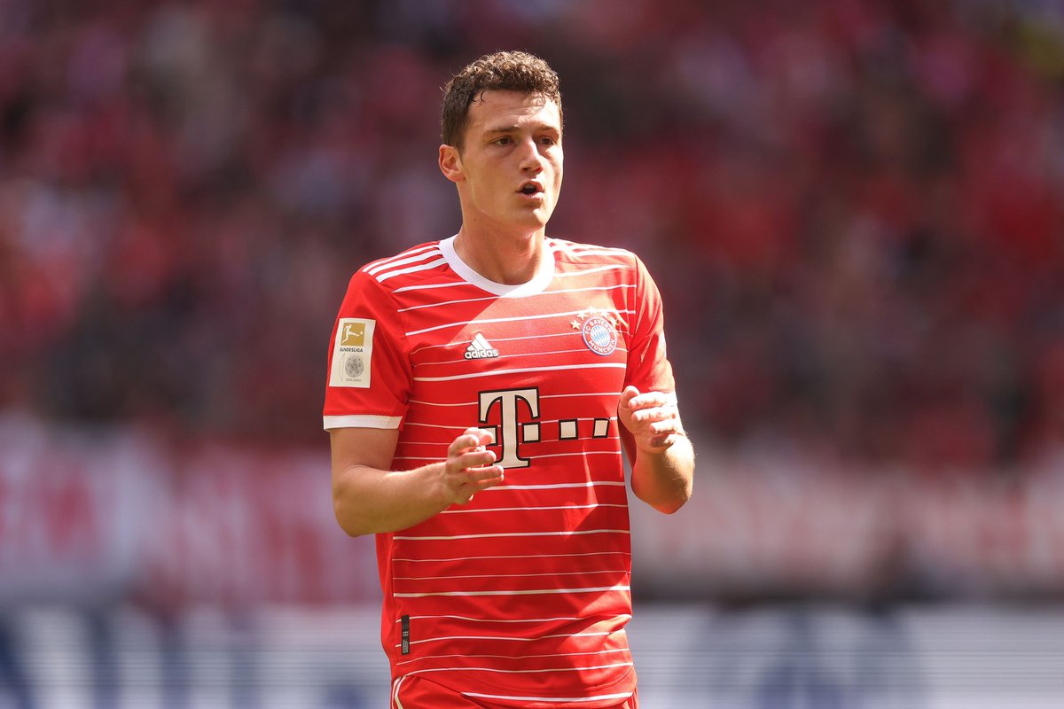 FabrizioRomano's tweet photo. Benjamin Pavard will not sign new deal at Bayern, confirmed — as reported by @altobelli13. Pavard wants to try new chapter, current deal expires in 2024. 🚨🔴 #FCBayern

Barcelona have different priorities, Inter asked for Pavard in January. But the race becomes 100% open now. https://t.co/EOfZPDjiqA