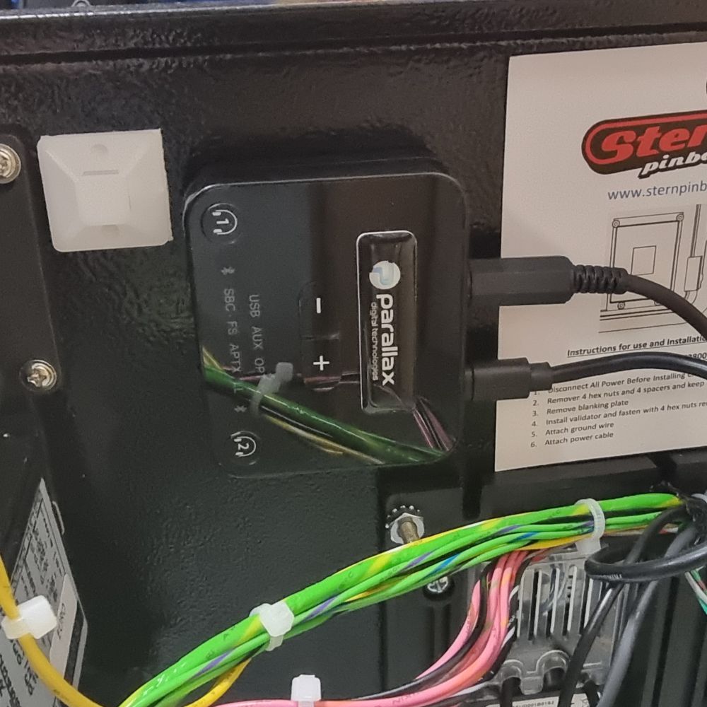 ParallaxDigTech's tweet image. Stern Spike II 2-Channel Bluetooth 5.0 Adapter Kit now available online in the store - perfect for headphones/earbuds:
parallaxdigital.co.uk/shop/pinball-m…
#pinball #sternpinball