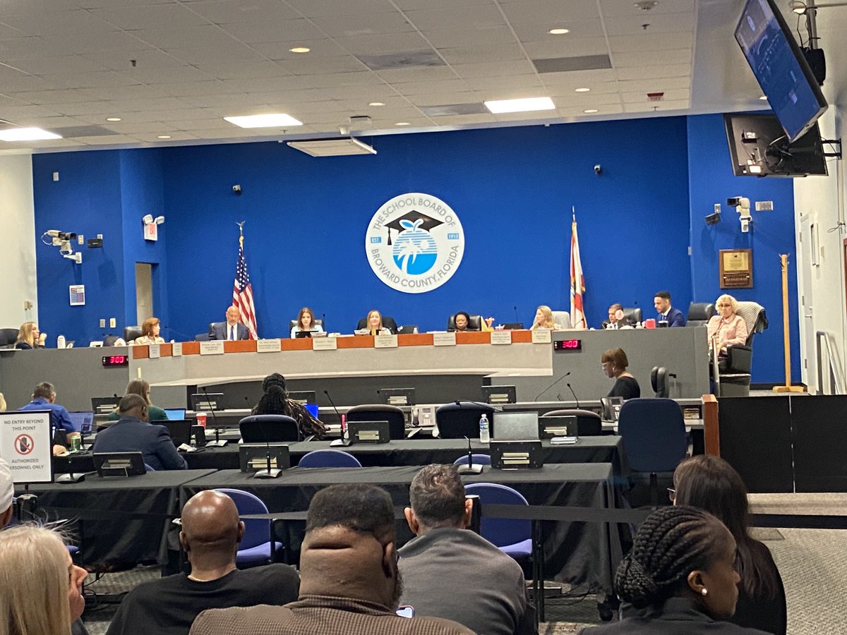 Joan Murray (@joanmurraycbs4) on Twitter photo Broward school board is narrowing list of superintendent candidates. There are 7 semi finalists. Speaker after speaker is endorsing dr Valerie wanza who is acting chief of staff and has a 30 year tenure w district <a href="/CBSMiami/">CBS News Miami</a> Broward school board is narrowing list of superintendent candidates. There are 7 semi finalists. Speaker after speaker is endorsing dr Valerie wanza who is acting chief of staff and has a 30 year tenure w district <a href="/CBSMiami/">CBS News Miami</a>