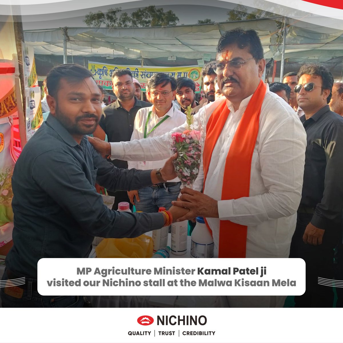 NichinoIndia's tweet photo. Had an amazing time at #MalwaKisanMela connecting with farmers! Thanks to MP Agriculture Minister Kamal Patel ji for visiting our stall and showing interest in Katana's Green Triangle. ๐๐ฑ #NichinoIndia #InnovationInFarming #FarmersConnect #KisanMela https://t.co/wrJEcIlpit
