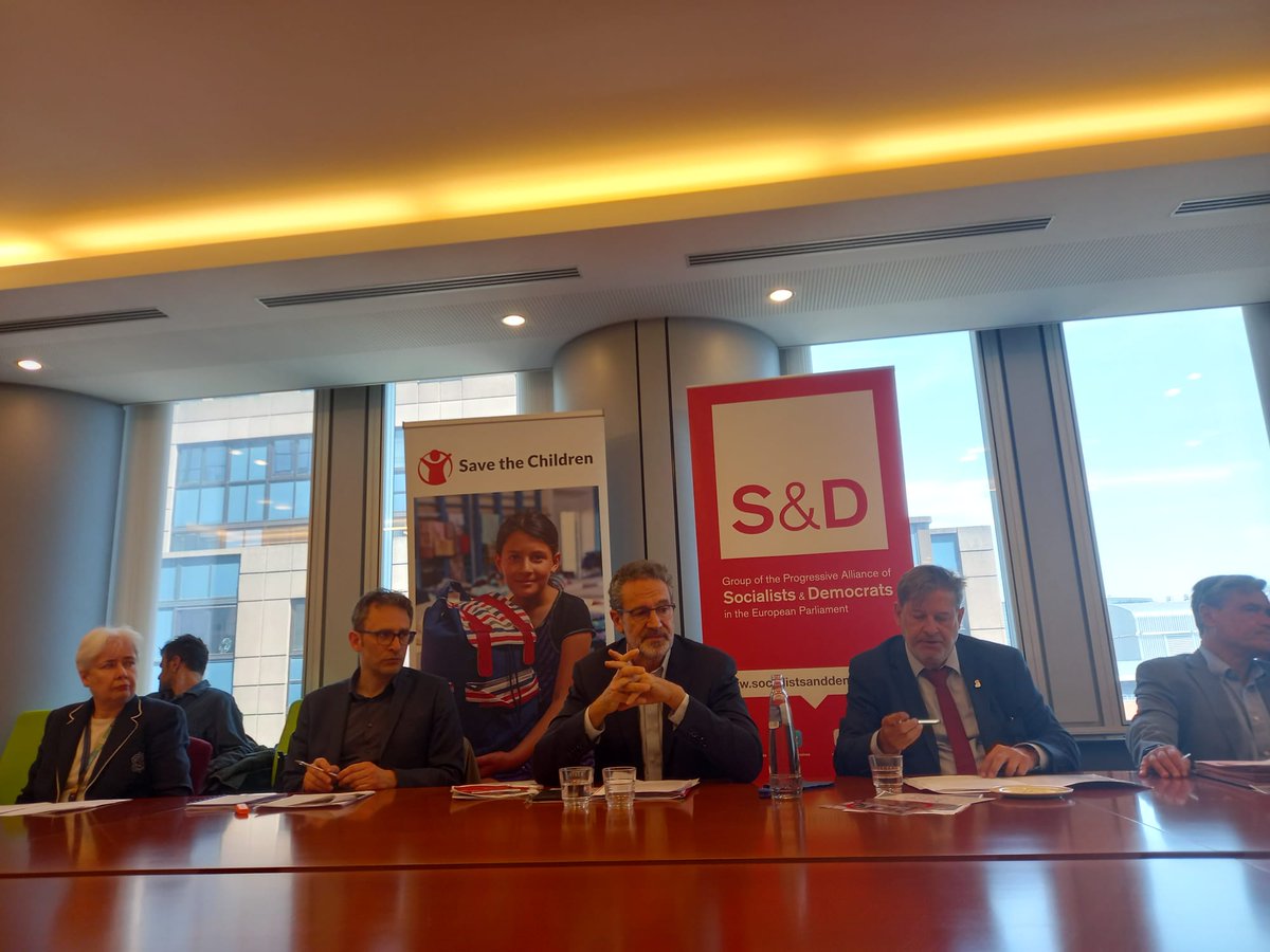 We are grateful to <a href="/J_MorenoSanchez/">Javier Moreno Sánchez</a> &amp; <a href="/Childmanifesto/">Child Rights Intergroup European Parliament</a> for the opportunity to have this crucial dialogue in the <a href="/Europarl_EN/">European Parliament</a> today with <a href="/AndresCondeSave/">Andrés Conde</a> <a href="/BirgitSippelMEP/">Birgit Sippel MEP</a> <a href="/sylvieguillaume/">Sylvie Guillaume</a> <a href="/d_boeselager/">Damian Boeselager</a> <a href="/ToscanoFed/">Federica Toscano</a> <a href="/katnanou/">Katerina Nanou</a> &amp; more

All migrant and displaced children must be