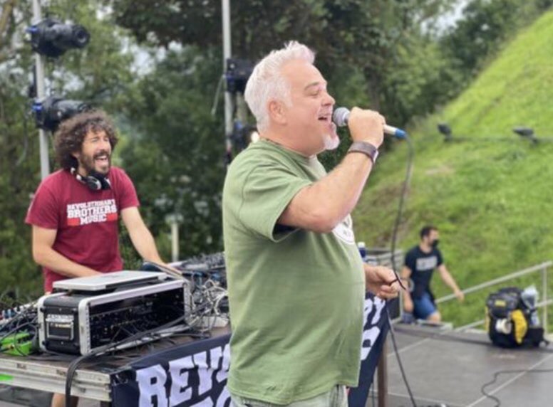 #musikazuzenean #ORDIZIA #EHartisaugaragardoa #azoka 
EKAINAK 3 LARUNBATA
⏰19:00etan Plaza Nagusian 
<a href="/Revolut10narys/">Revolutionary Bros</a> + EIRA + KING KONSUL