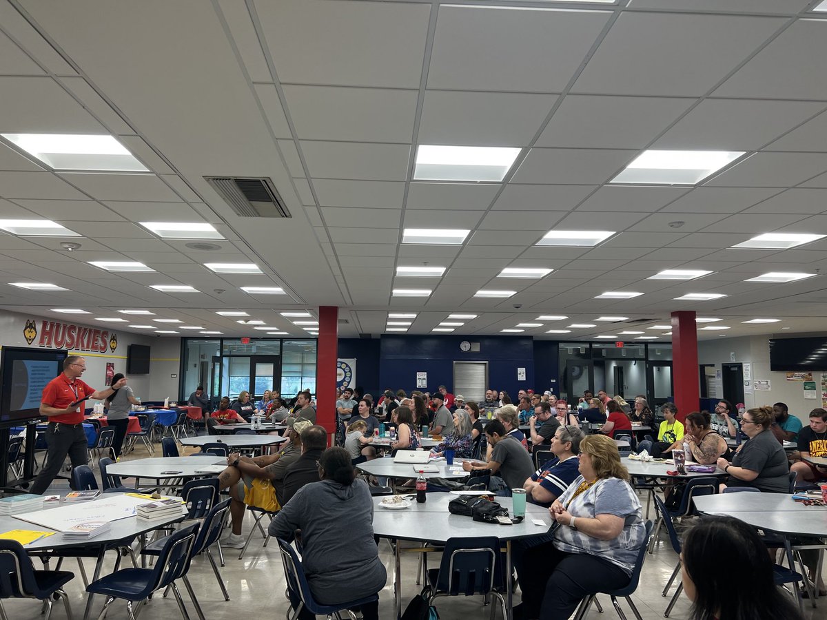 Shannen Peterson tweet media