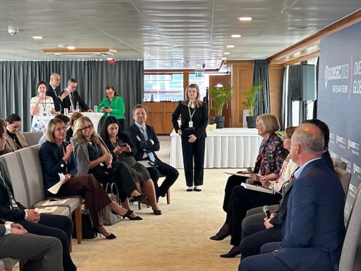 More wealth = better health!
And the reverse holds true as well. With solidarity and investment in healthcare today, future generations will be less fearful of health challenges. Here are some of my highlights from #GLOBSEC2023 health panel today: lnkd.in/eHSGpfSn