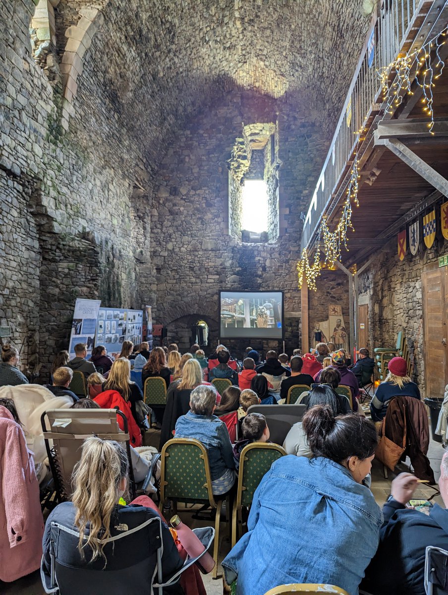 Our Community Wealth Building team has supported Friends of Dundonald Castle with the launch of their new film programme! 📽️🎞️

The official launch event took place on Saturday 27 May. 

Read more in our press release ➡️ south-ayrshire.gov.uk/article/59780/…