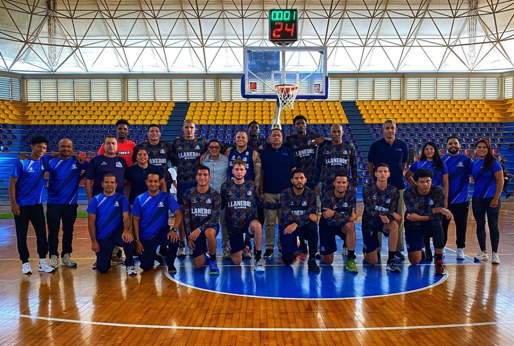 ¡𝐆𝐫𝐚𝐜𝐢𝐚𝐬 𝐚 𝐭𝐨𝐝𝐨𝐬 𝐩𝐨𝐫 𝐞𝐥 𝐚𝐩𝐨𝐲𝐨!

La temporada que viene volveremos con más furia 🔥🔥

Más que un equipo somos una familia 🤍💙