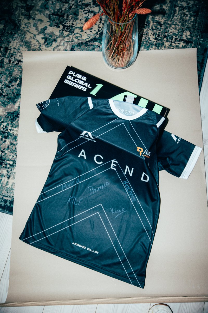 theKowo's tweet image. Wir verschenken zur Feier unserer PGS1 Performance ein unterschriebenes Trikot 😎 

Um zu gewinnen müsst ihr: 
✅@AcendClub folgen 
✅ diesen Tweet retweeten
✅ das neue Video kommentieren

youtu.be/O4CaTrfF12E
Giveaway endet am 15. Juni 😍