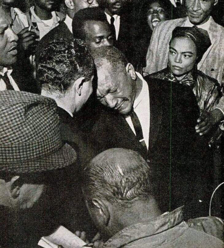 AfricanArchives's tweet image. Redd Foxx and Eartha Kitt at a rally in New York for the Freedom Fighters in Birmingham. Redd was asked to give a speech and when he began he quoted a passage from Genesis. Halfway through he broke down with emotion, over the many injustices being dealt the Freedom Fighters.