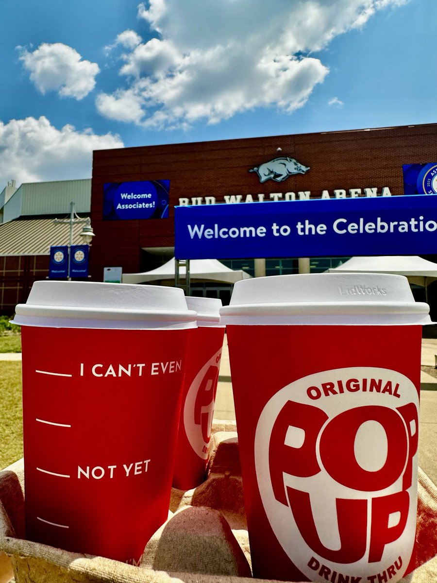 eurekapizza's tweet photo. Good morning @Walmart Shareholders! Welcome to Northwest Arkansas!!! We wish we could get more of the 30,000 of you a #hotcoffee to get you energized for the day! #walmartshareholders #drinkpopup #bentonvillear #rogersar #fayettevillear https://t.co/pvjGu3mvGF
