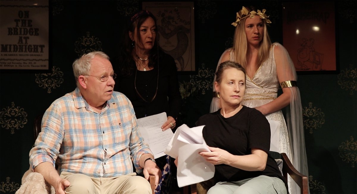 MajorCelebrity's tweet image. For a #fun #easy #theatre #experience in #LA this coming week-end, I suggest #VanyaandSoniaandMashaandSpike at the
@PacificResThtr in #Venice. Here's the link to my full review of this very #relatable #comedy: itsnotaboutme.tv/news/theatre-v…