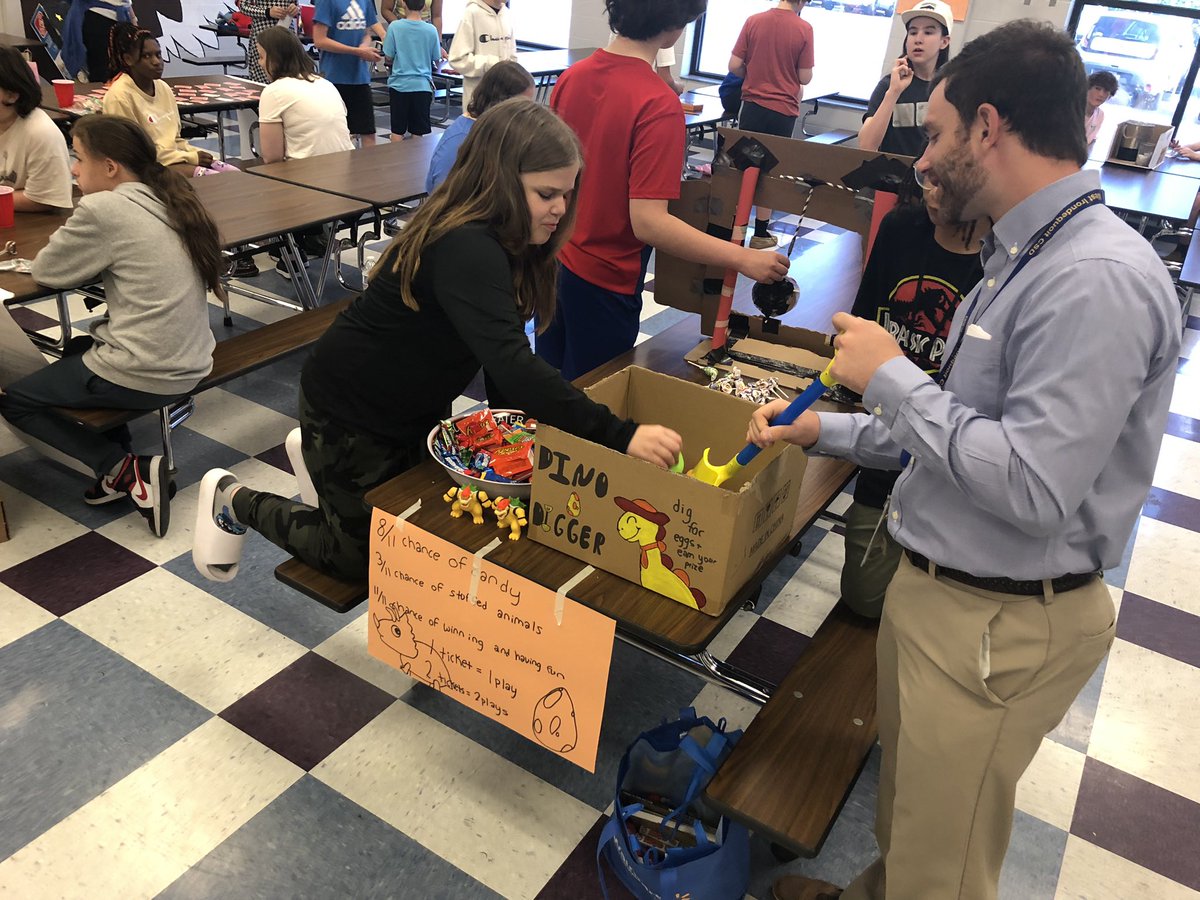 How do you design a carnival game that maximizes fun and profit? That’s the question being answered by Dake STEAM students today! Probability of engagement = 100% <a href="/WestIrondequoit/">West Irondequoit CSD</a> <a href="/BajardiTroy/">Troy Bajardi</a> <a href="/AkwaaJoyce/">Joyce Akwaa</a>