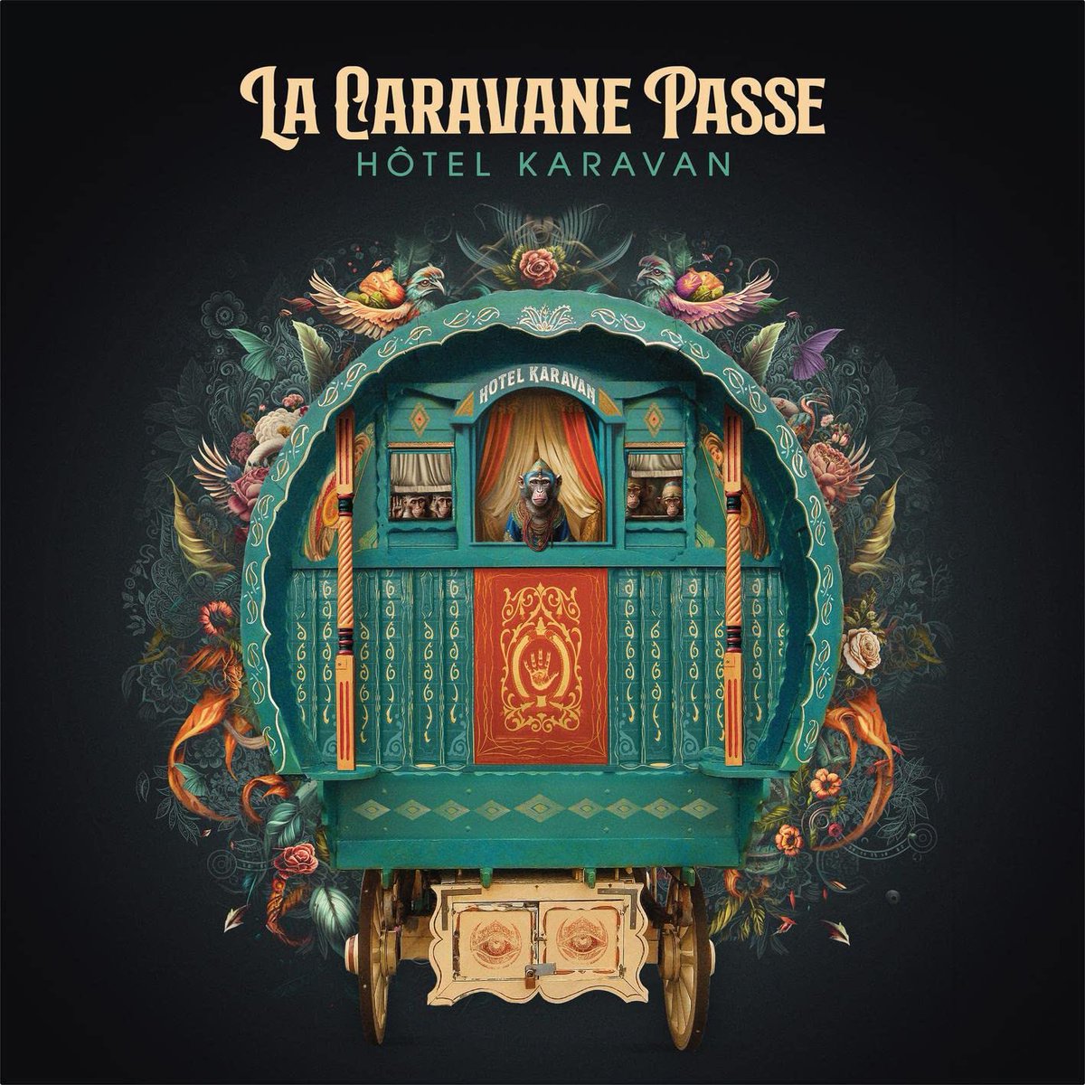 Mini-concert pour la sortie de l’album Hotel Karavan qui célèbre les 20 ans de @lacaravanepasse (dont 19 ans depuis notre première rencontre à Belgrade et Guca !).