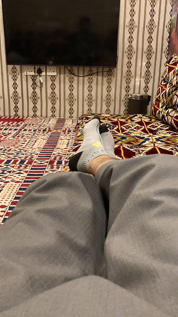 ShnbB81269's tweet photo. من ابها وجاد سالب وسيم ناعم او رجولي نظيف يجي سريع لبى لبى الجاد احطه بعيوني https://t.co/3FfBMwcXFb