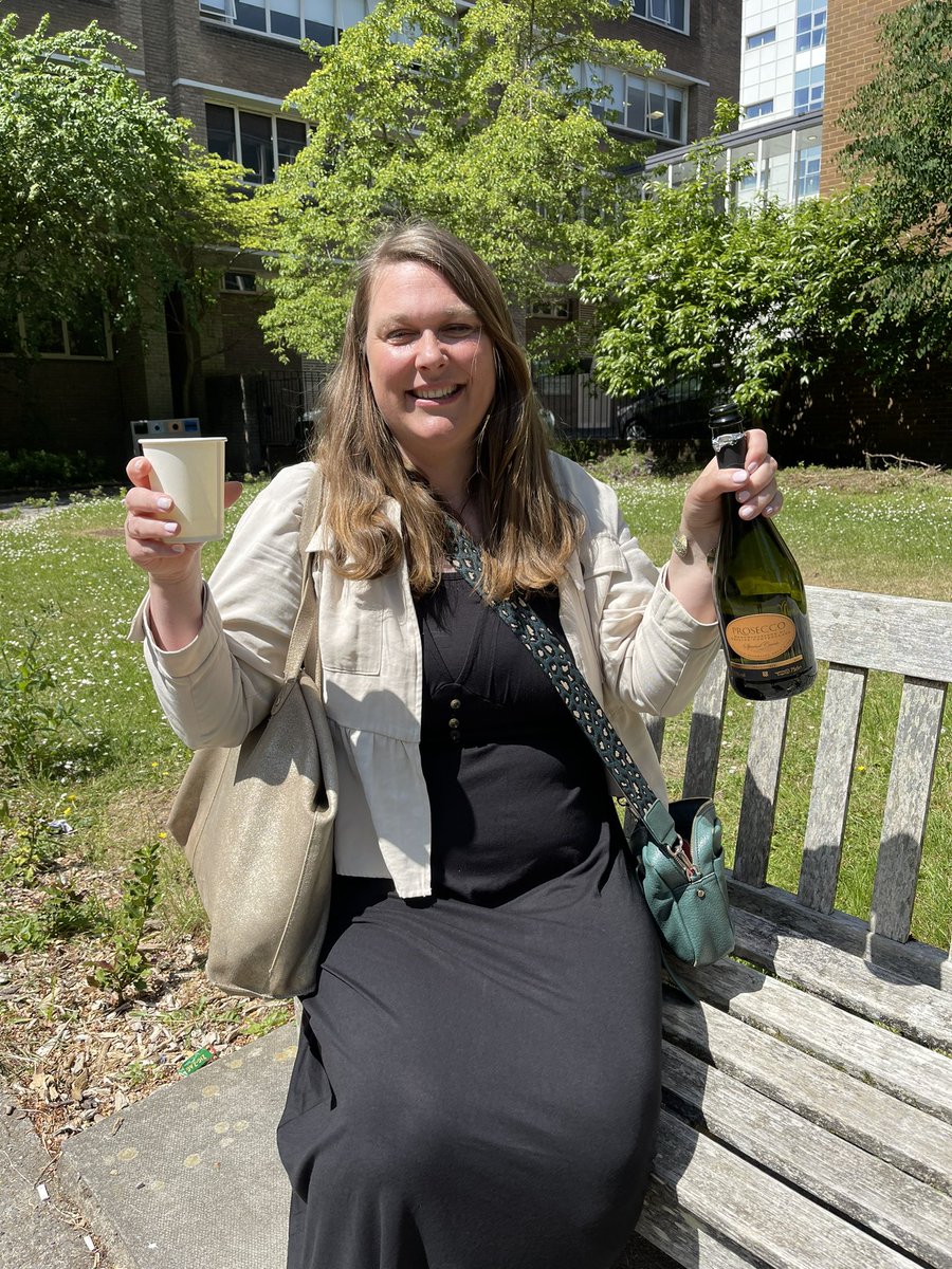 Huge congratulations to Dr Bryant @EleanorBryant99 for successfully defending their #PhD today! 🙌🎉 Many thanks to the examiners @nathanjhughes & Prof Jason Davies, and @JaynieRance for chairing. We are absolutely thrilled! @Headwise_Ltd @PGRSwansea @SwanseaPsych