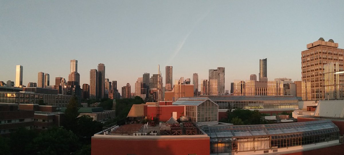 I'm in Toronto for the <a href="/cpsa_acsp/">🇨🇦 CPSA-ACSP 🇨🇦</a> conference, where I'll be presenting on the Politics of time in Alberta's coal phase out. Could there be a more timely moment to give a talk on Alberta energy politics?